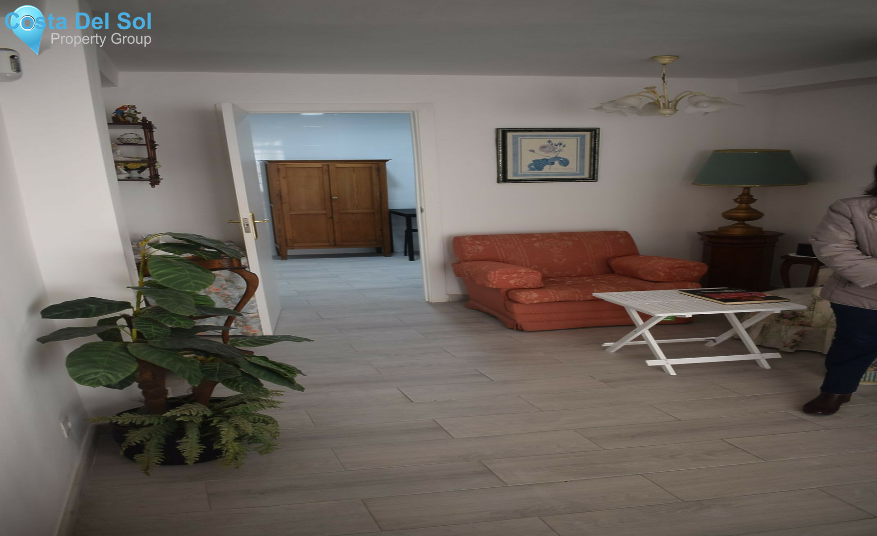 Middle Floor Apartment in Malaga Centro-1292101