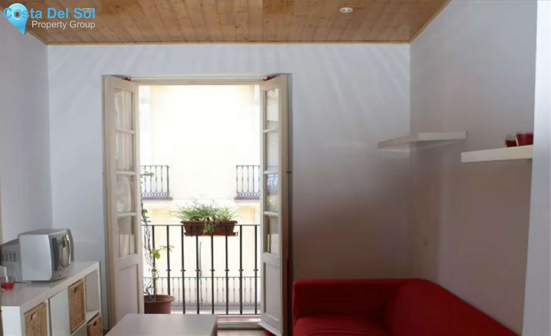 Middle Floor Apartment in Malaga Centro-1376998