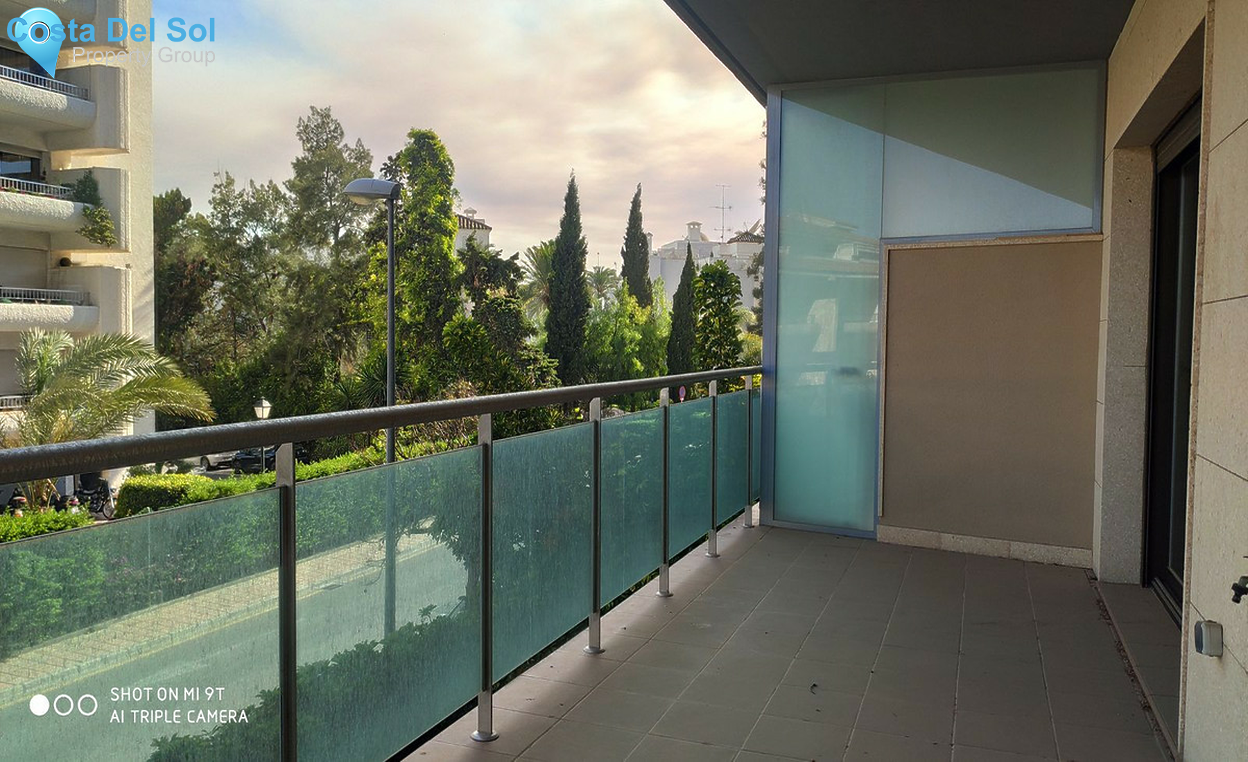 Middle Floor Apartment in Marbella-1256386