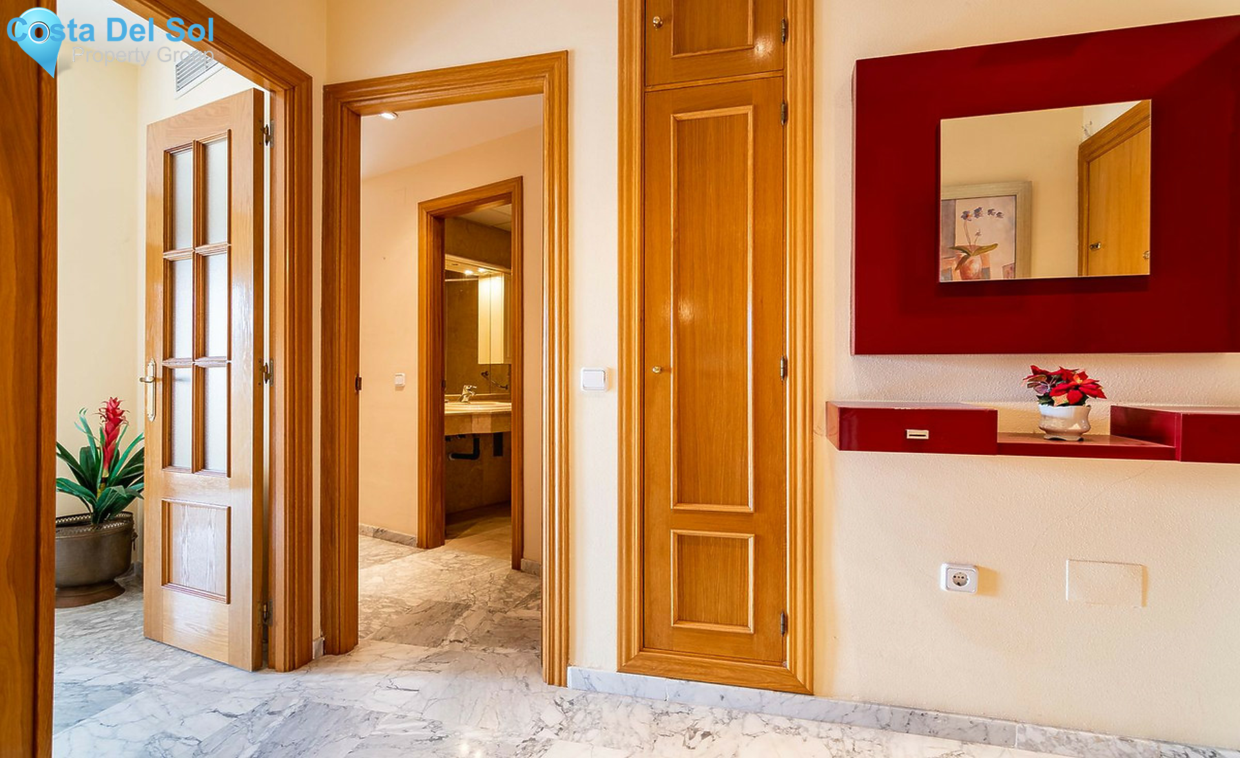 Middle Floor Apartment in Marbella-1270355