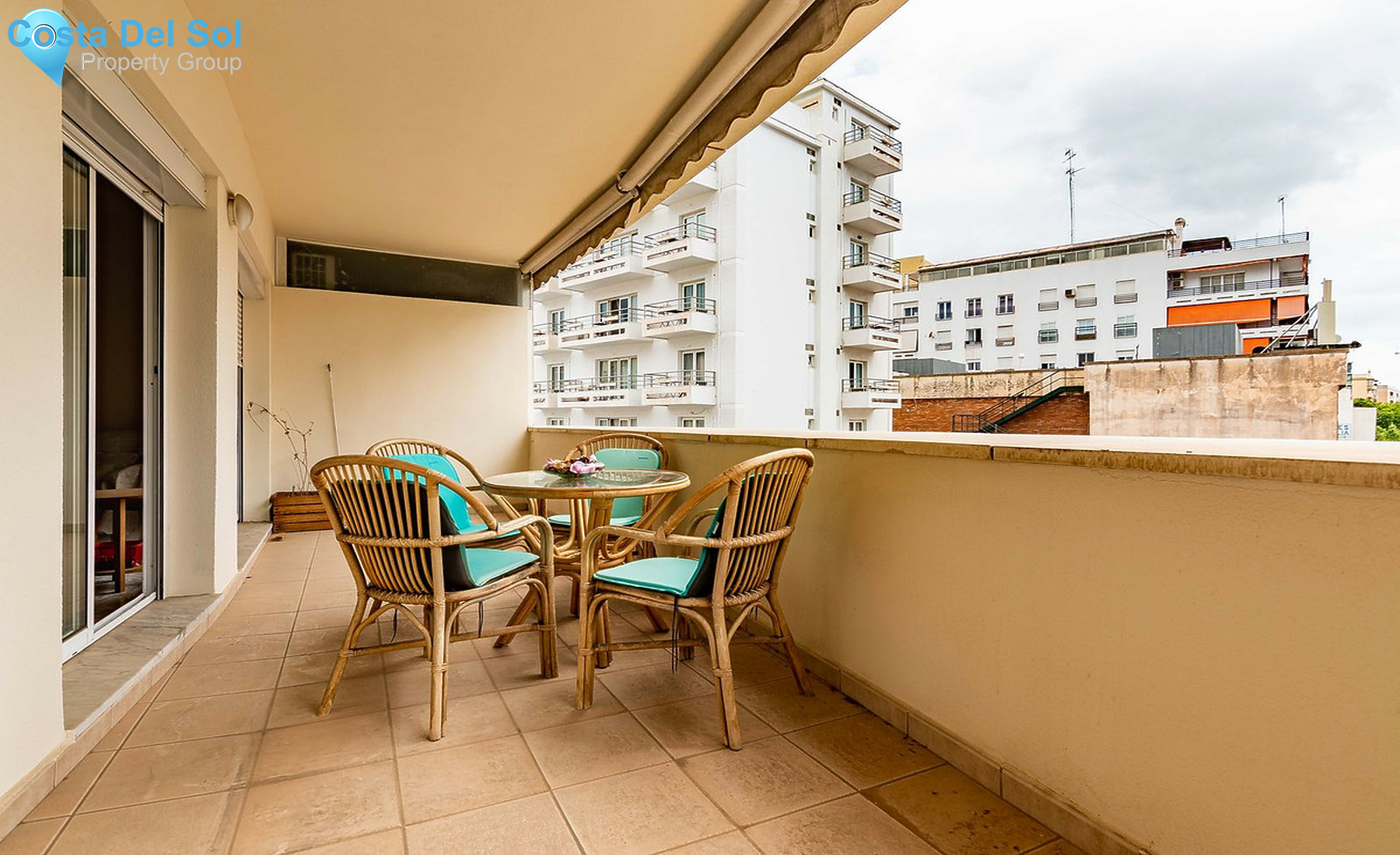 Middle Floor Apartment in Marbella-1270346