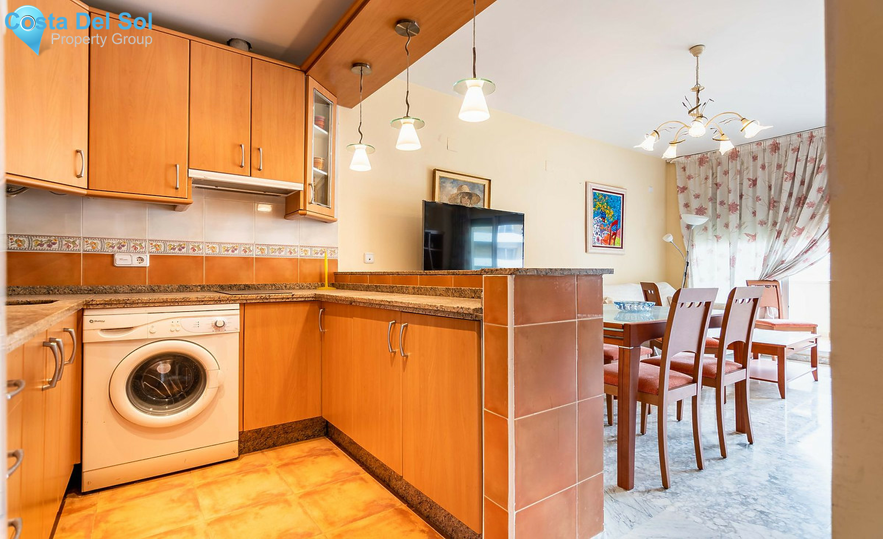 Middle Floor Apartment in Marbella-1270347