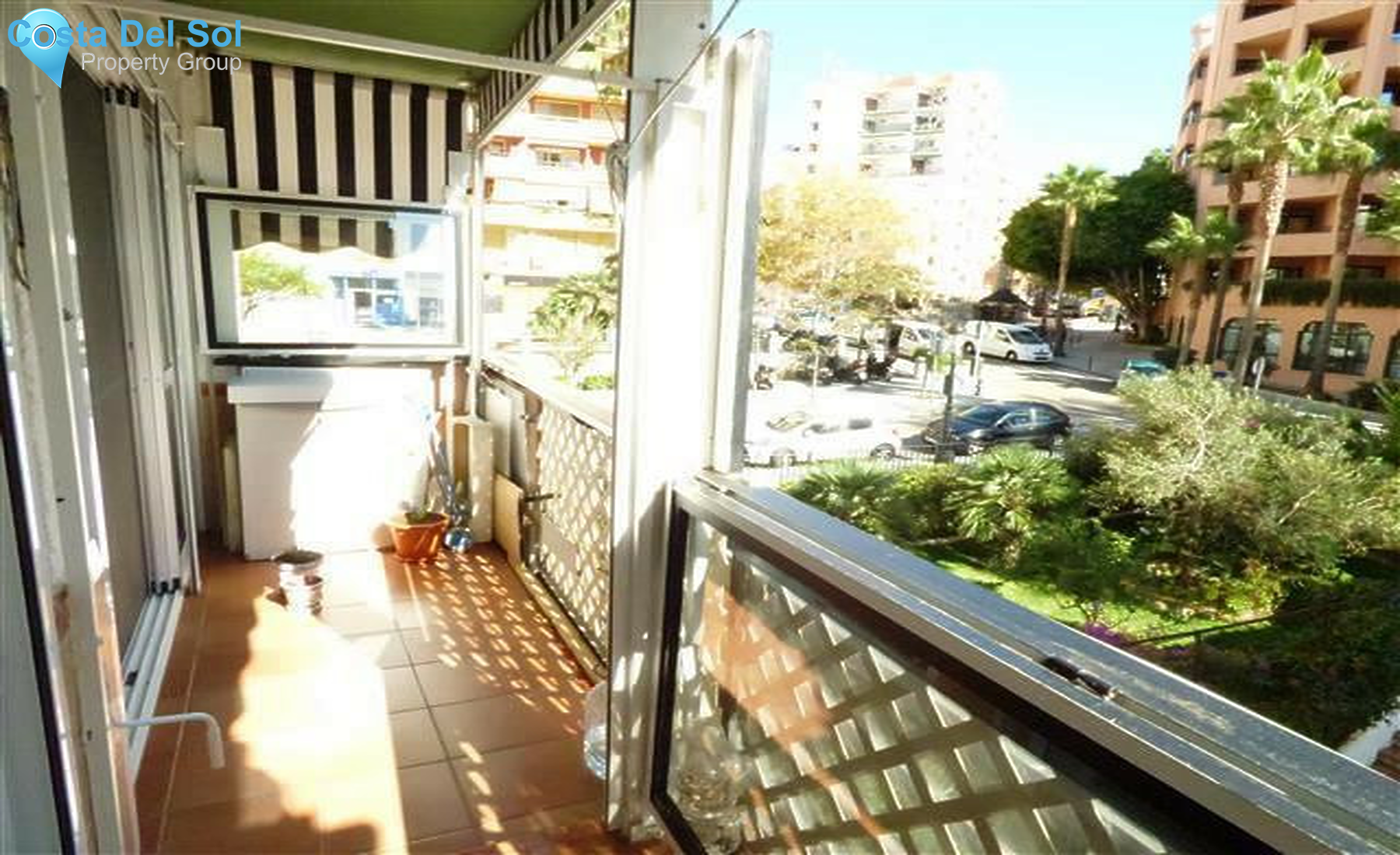 Middle Floor Apartment in Marbella-1291759