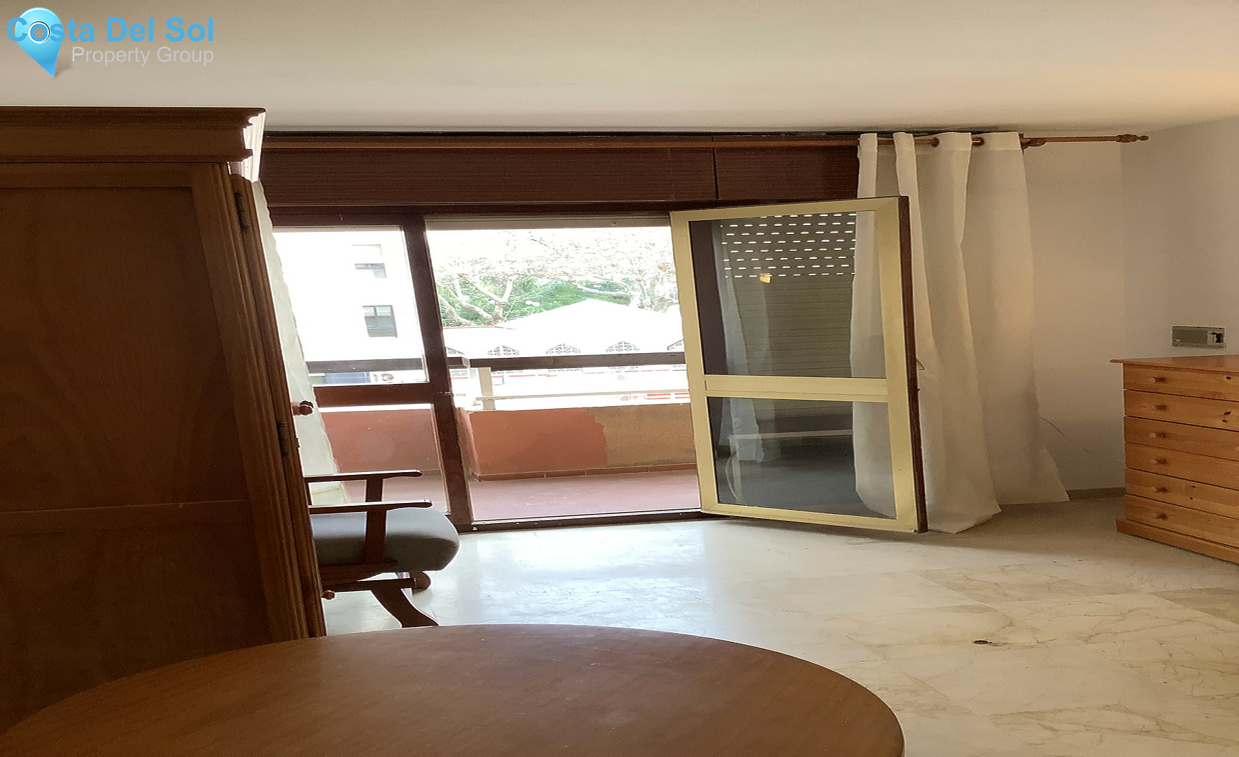 Middle Floor Apartment in Marbella-1304868