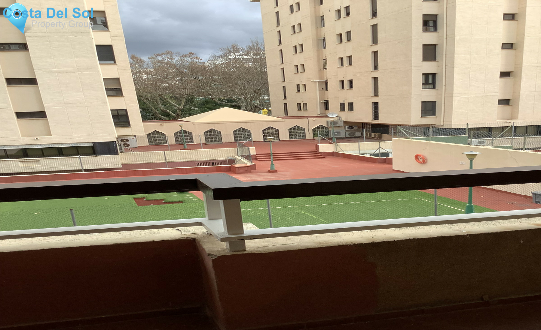 Middle Floor Apartment in Marbella-1304857