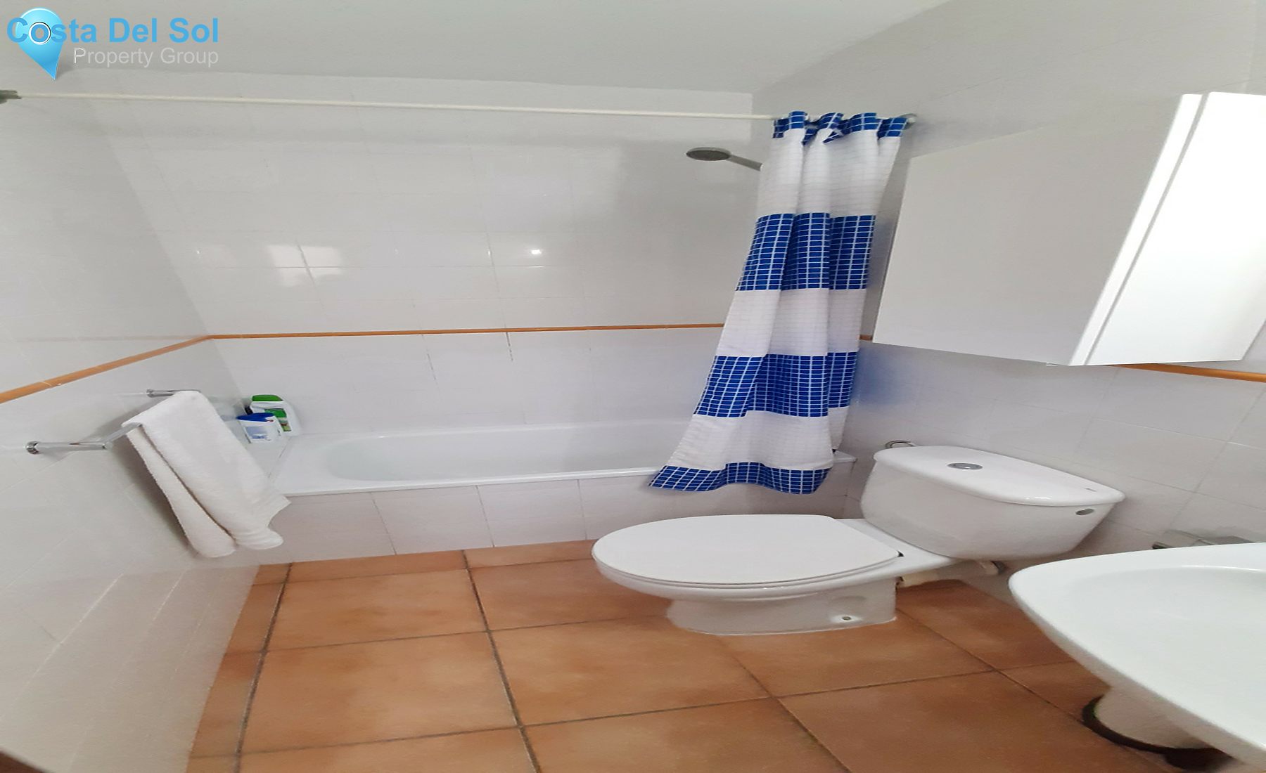 Middle Floor Apartment in Marbella-1309913