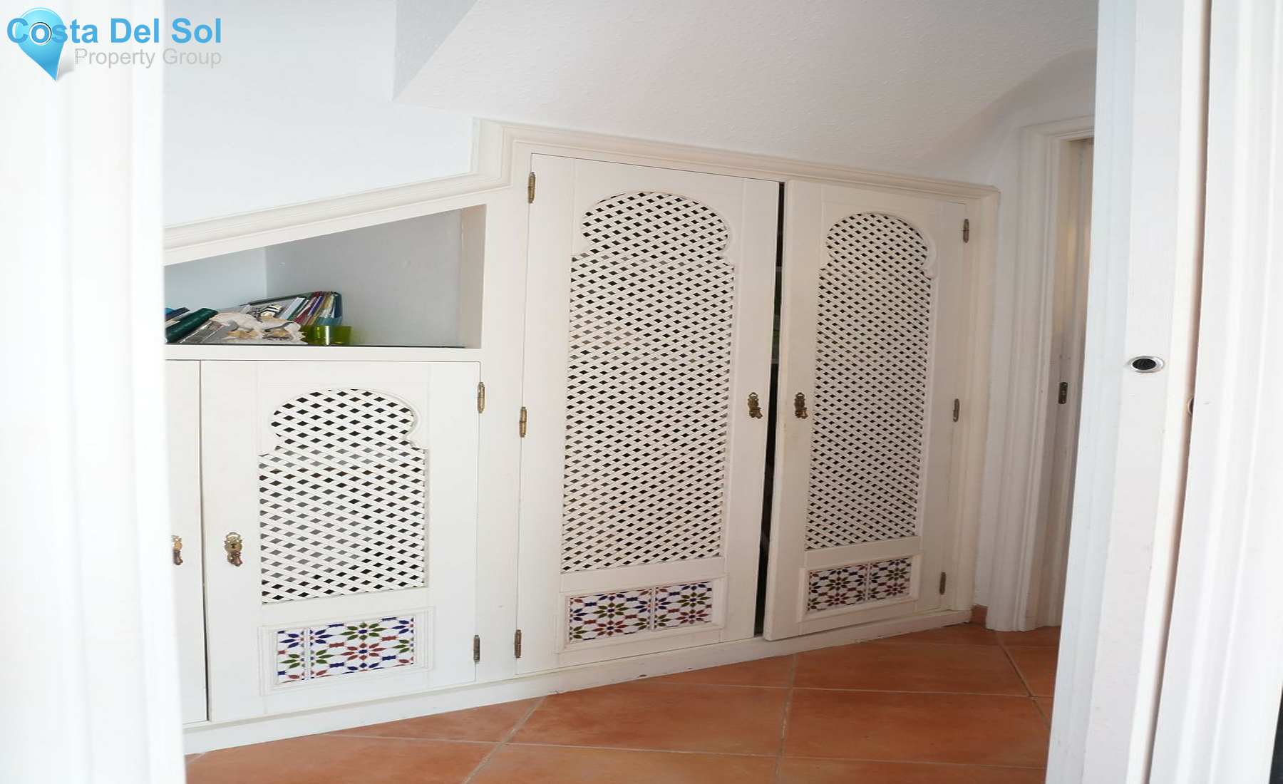 Middle Floor Apartment in Marbella-1311872