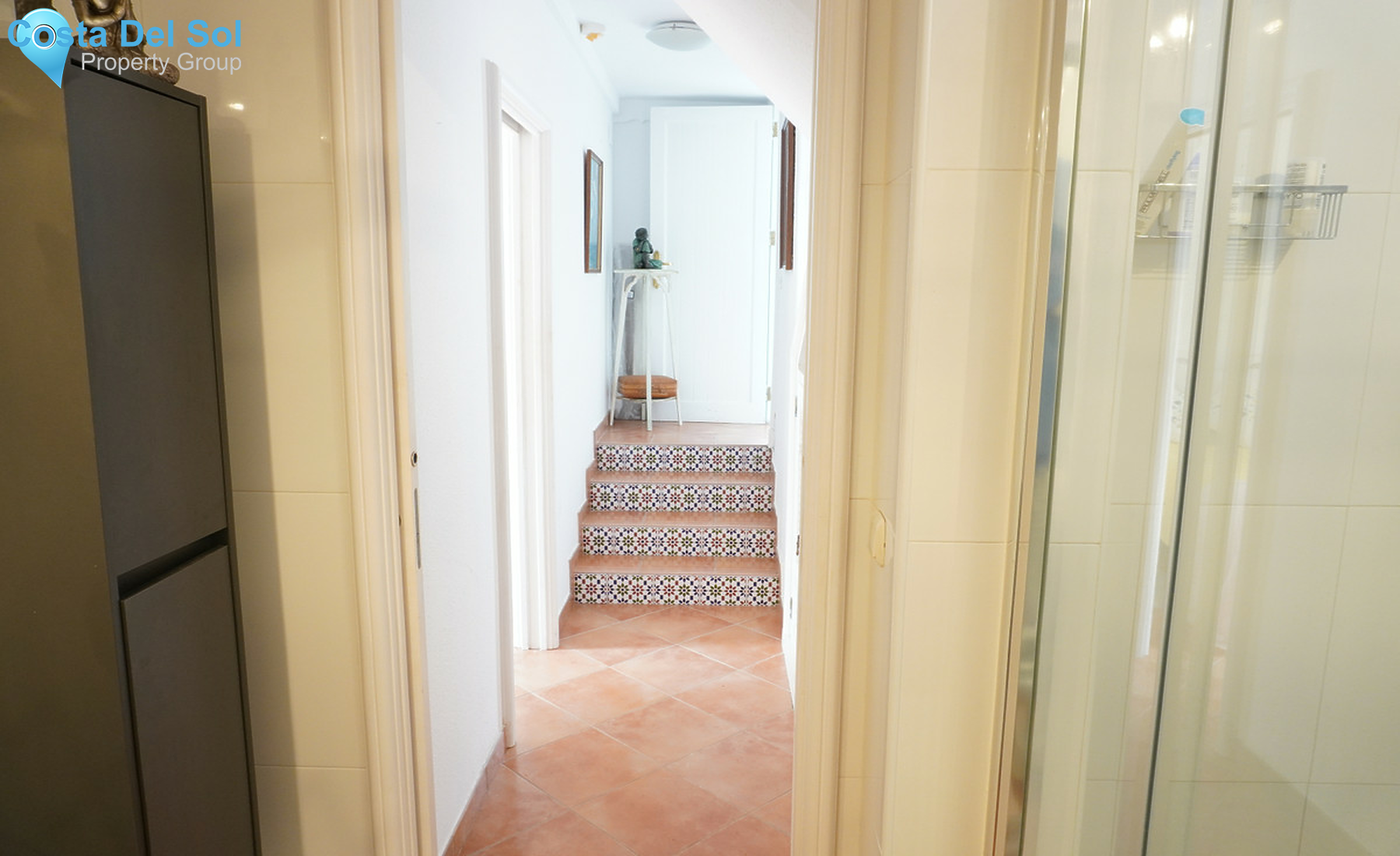 Middle Floor Apartment in Marbella-1311877