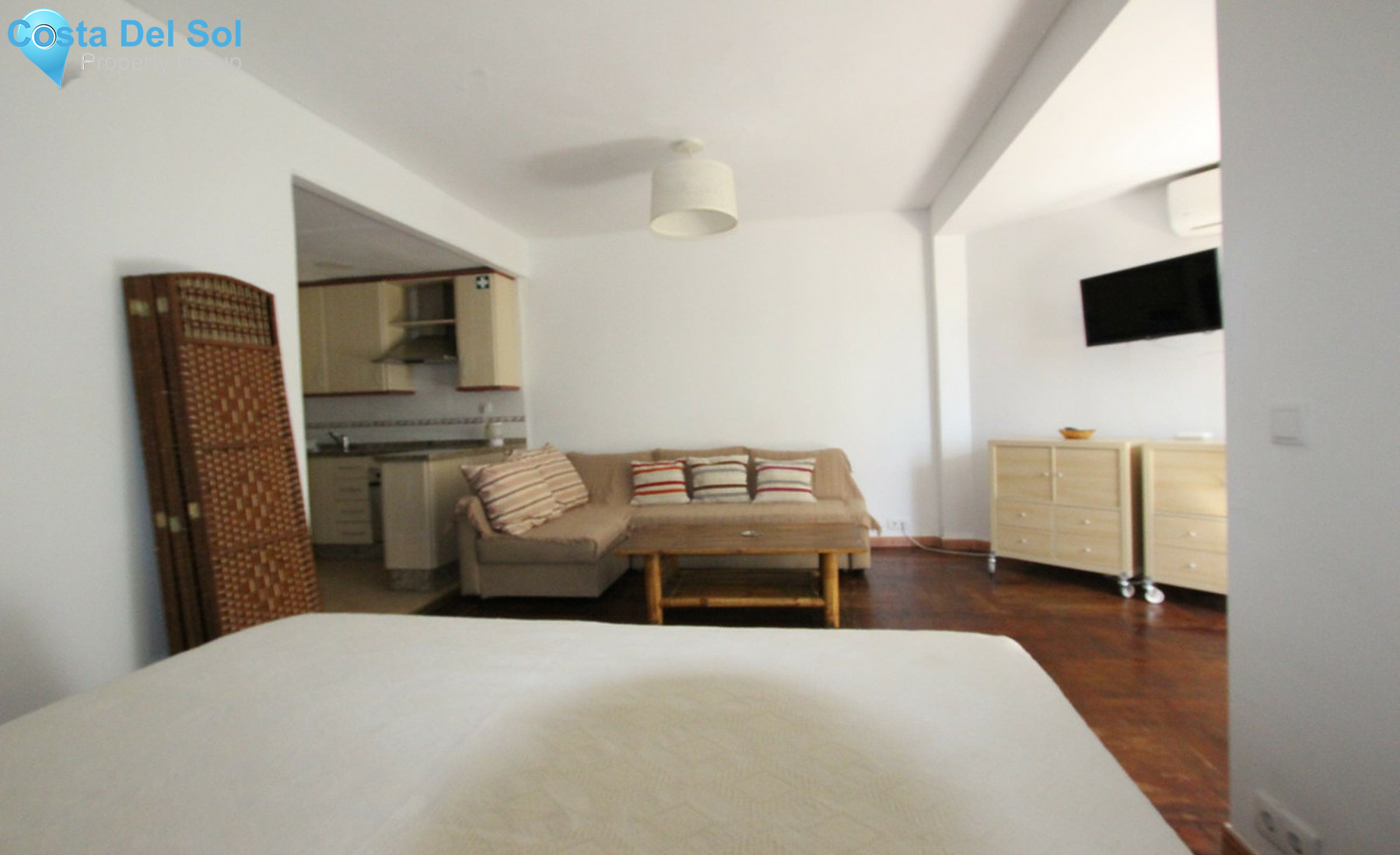 Middle Floor Apartment in Marbella-1357332