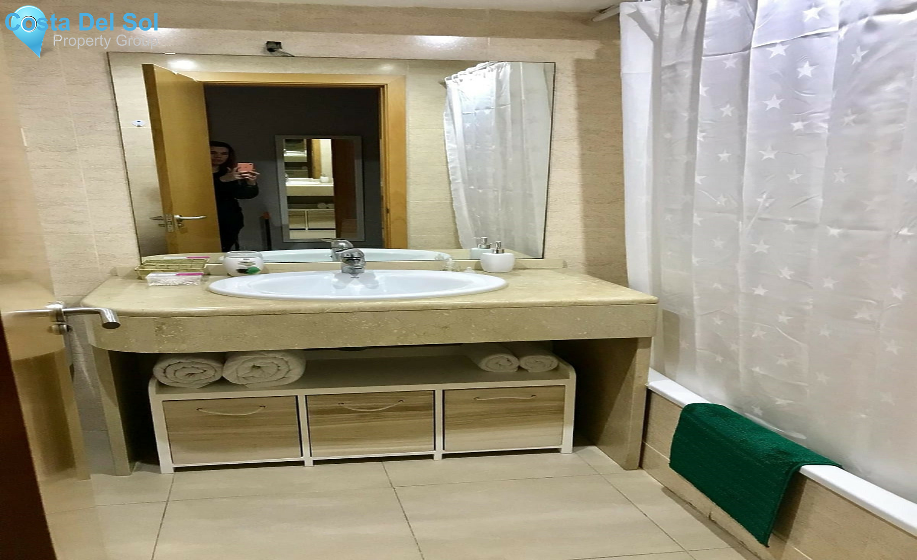 Middle Floor Apartment in Marbella-1359531