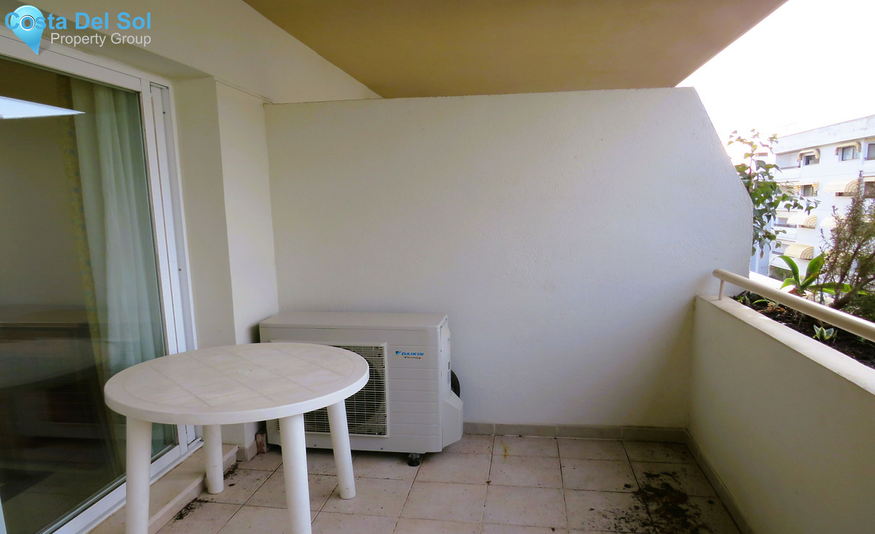 Middle Floor Apartment in Marbella-1374799