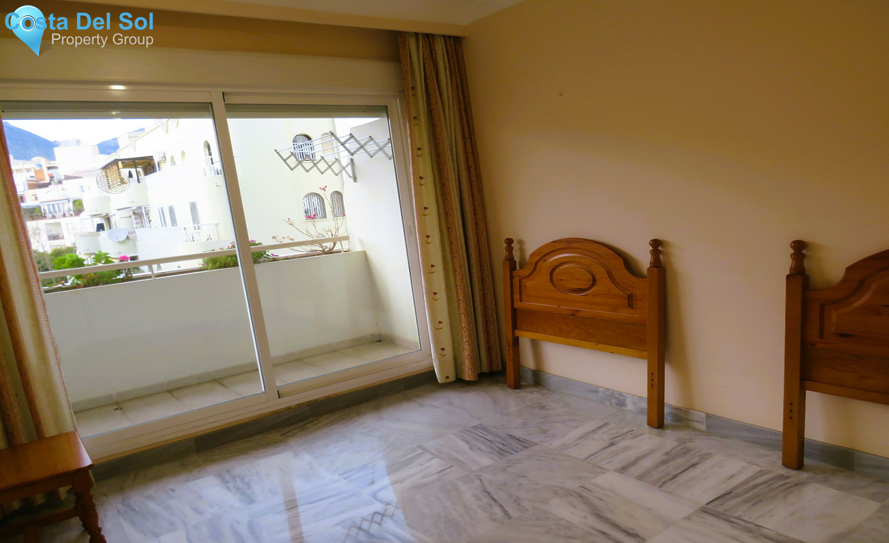 Middle Floor Apartment in Marbella-1374794