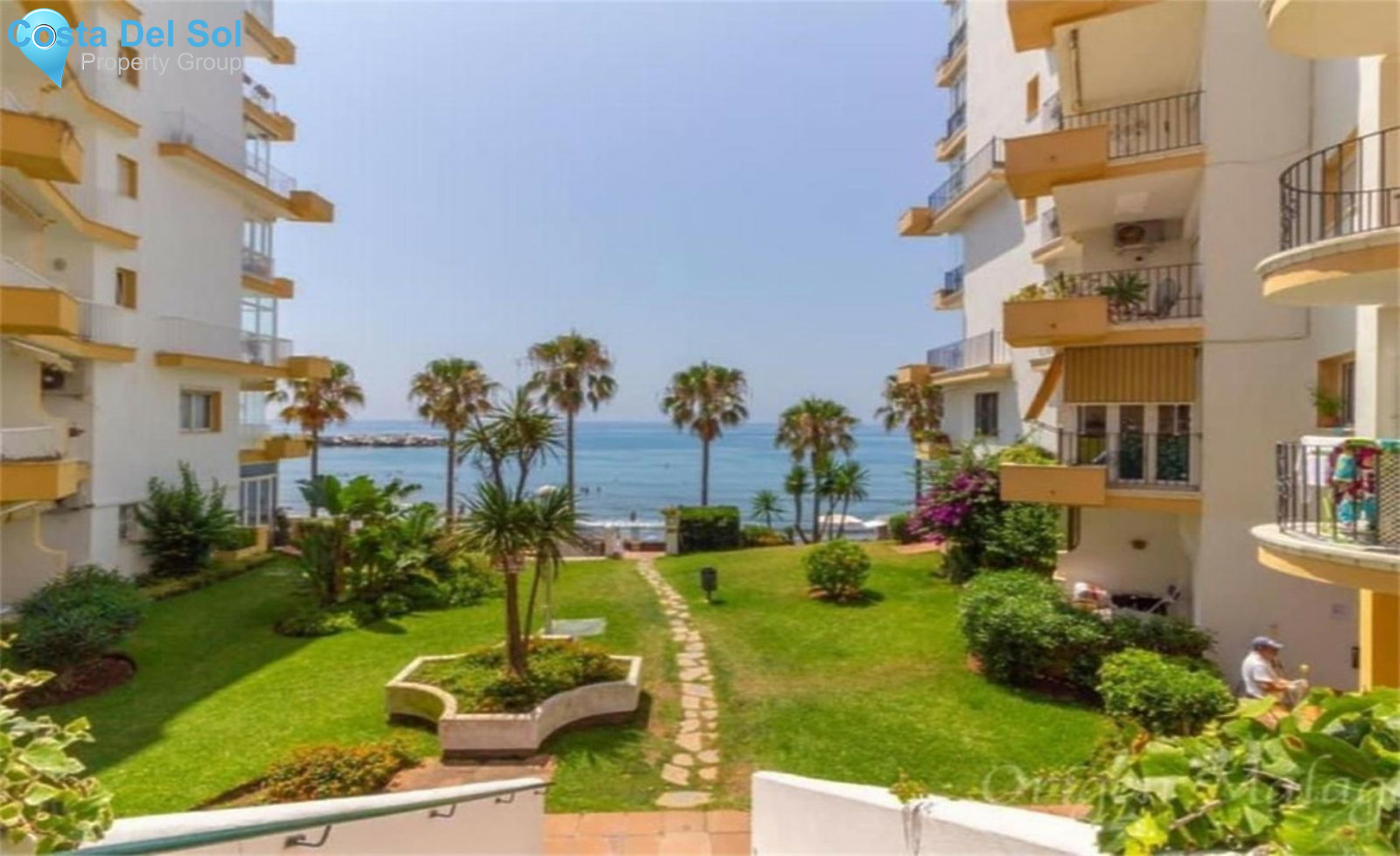 Middle Floor Apartment in Marbella-1410119