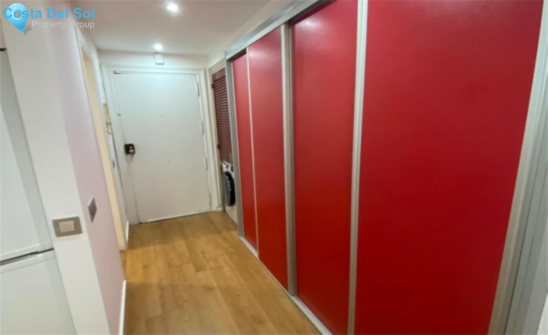 Middle Floor Apartment in Marbella-1410122
