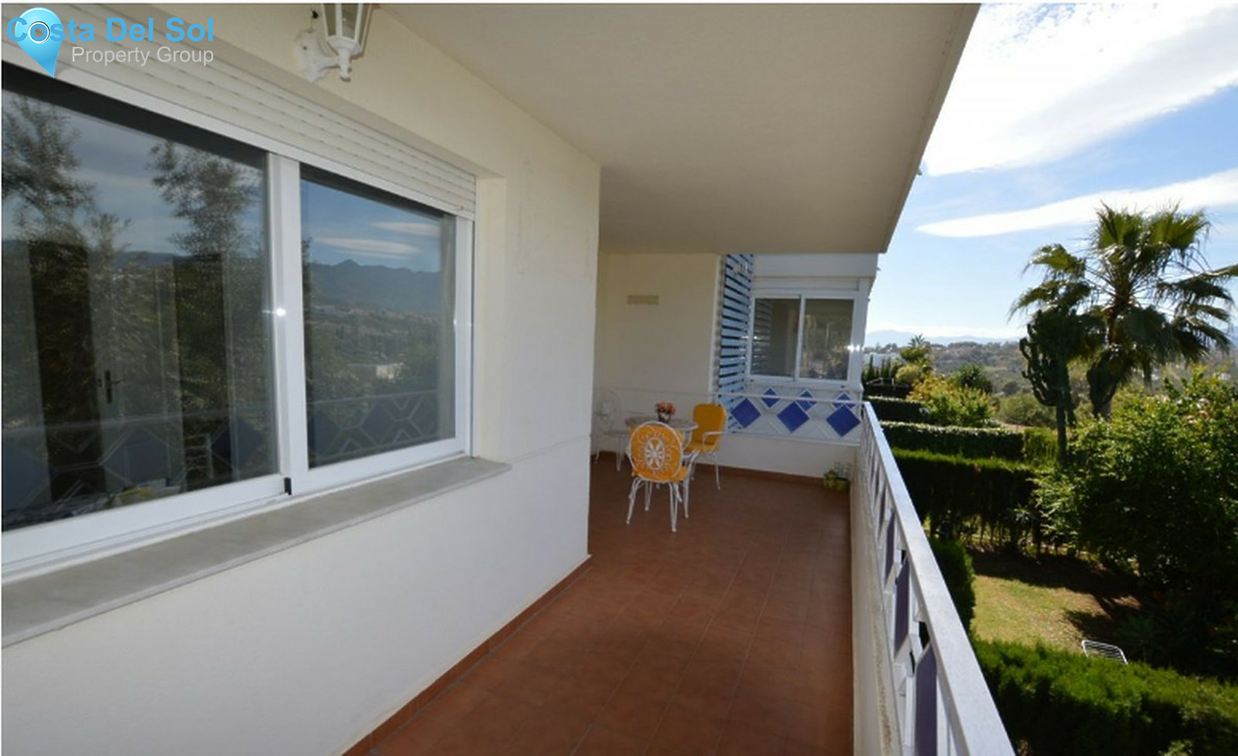 Middle Floor Apartment in Marbella-1412048