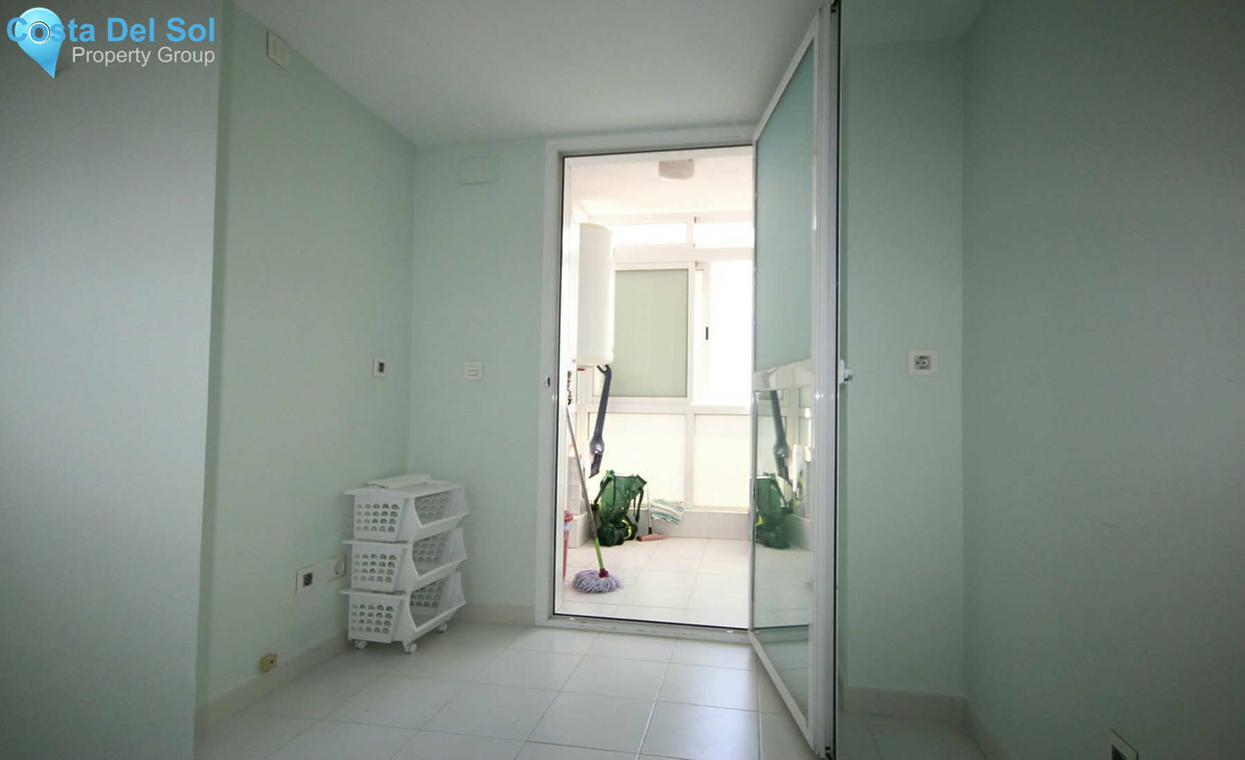 Middle Floor Apartment in Marbella