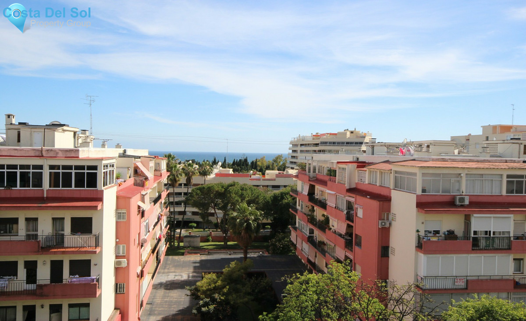 Middle Floor Apartment in Marbella-1463360