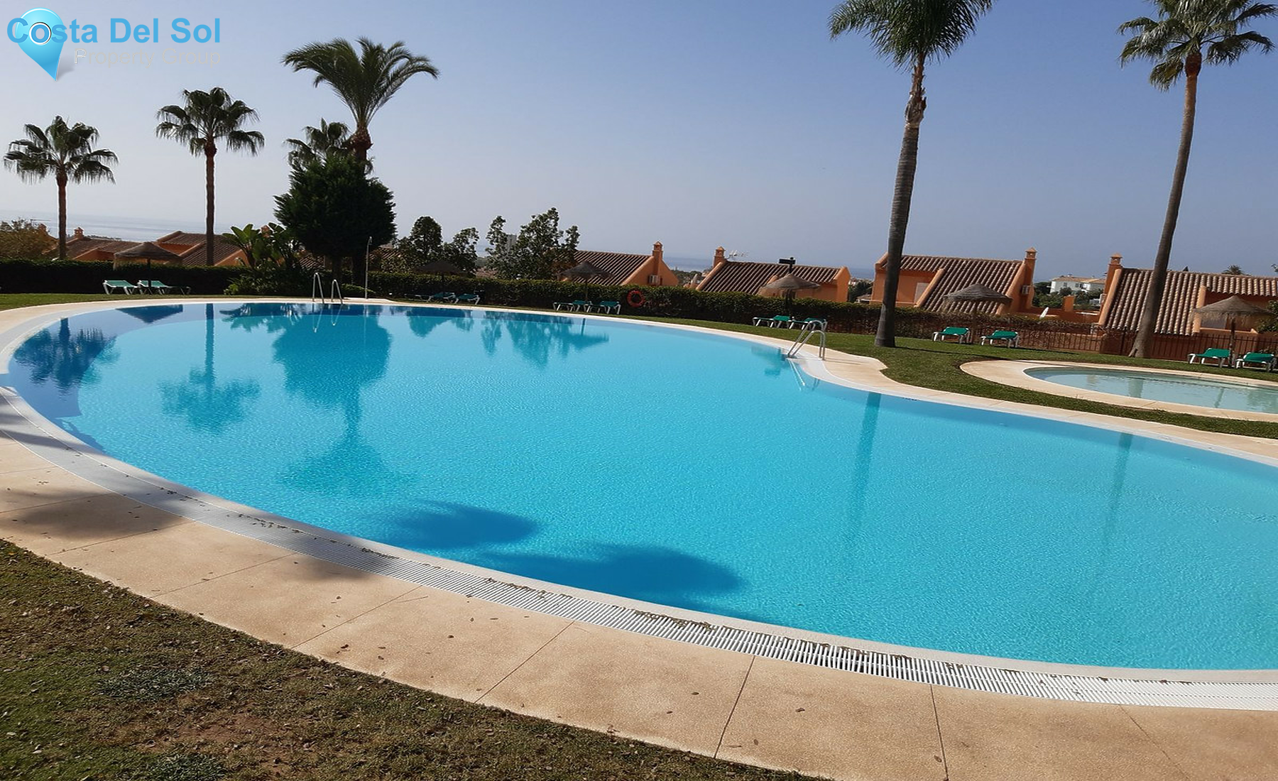 Middle Floor Apartment in Marbella-1507162