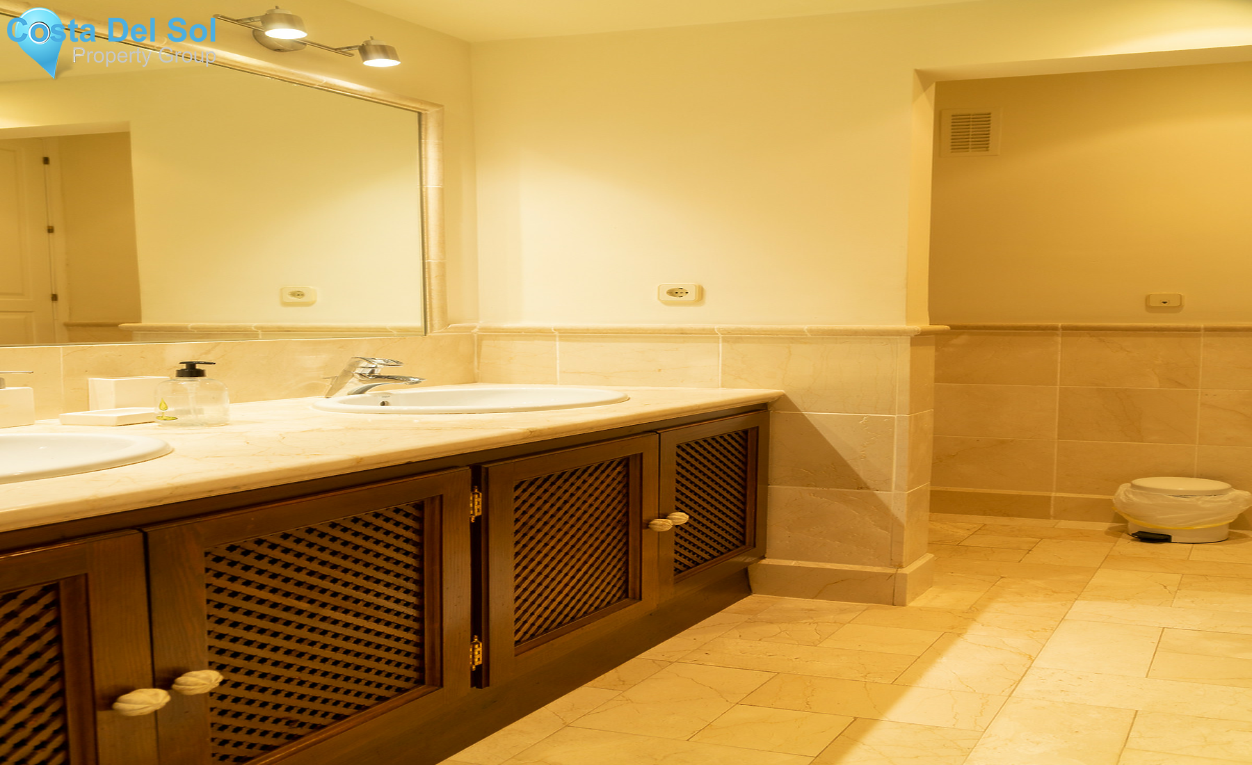 Middle Floor Apartment in Marbella-696205