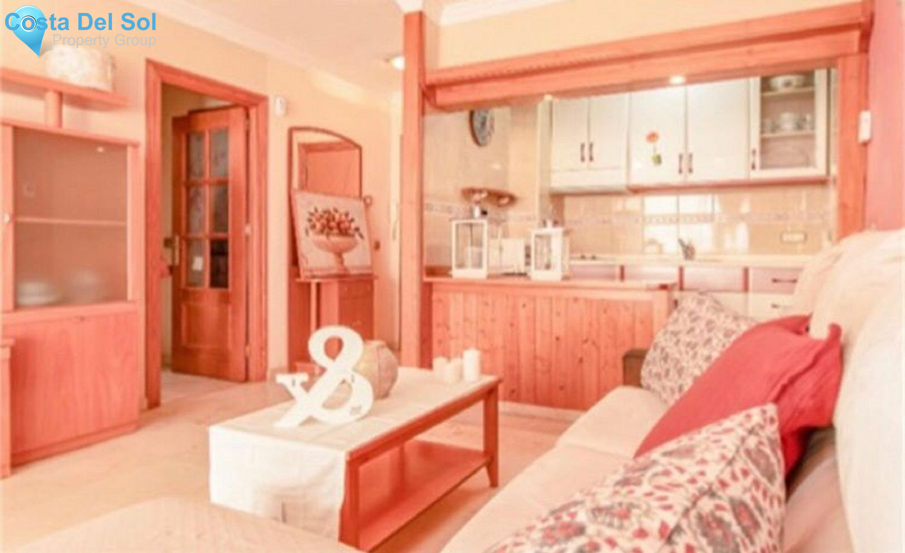 Middle Floor Apartment in Marbella-1128381
