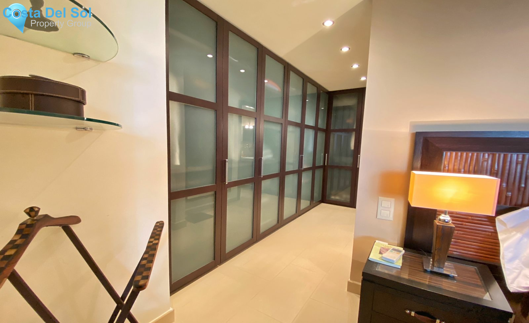 Middle Floor Apartment in Marbella-1137938