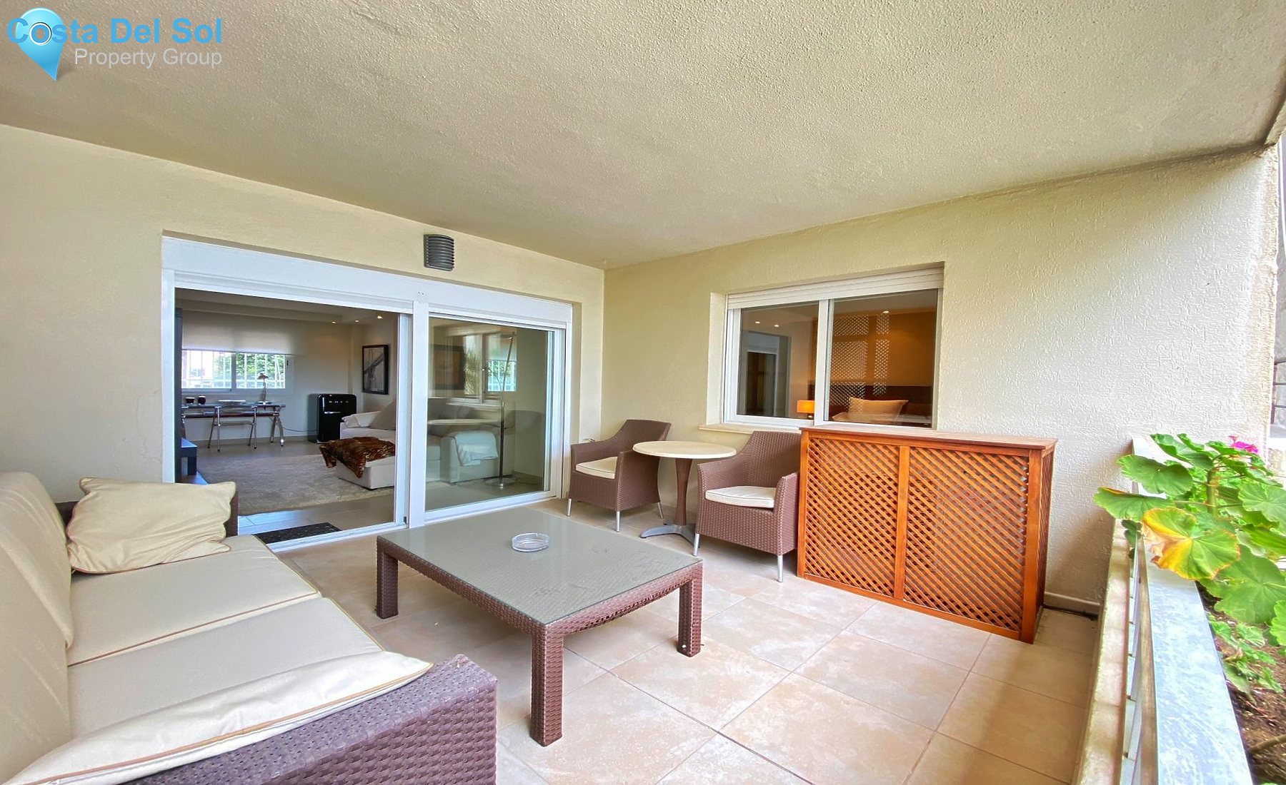 Middle Floor Apartment in Marbella-1137941