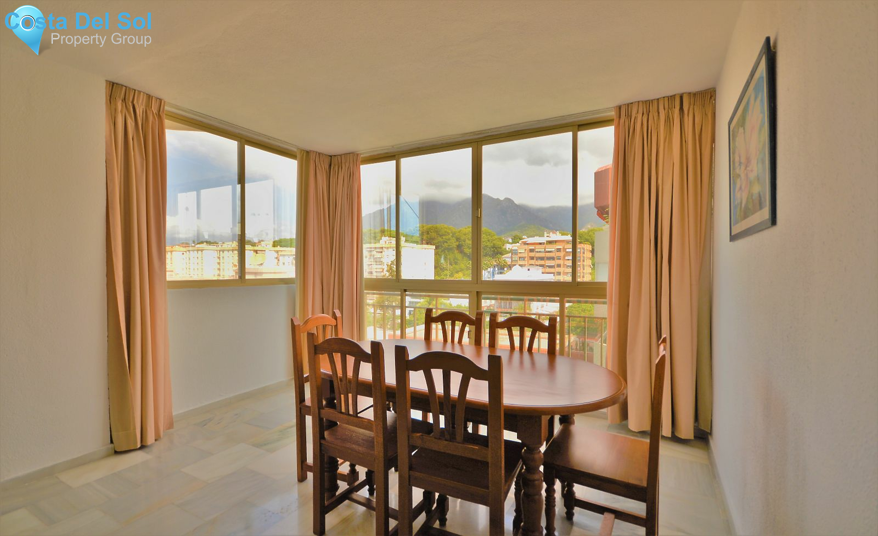 Middle Floor Apartment in Marbella-1140438