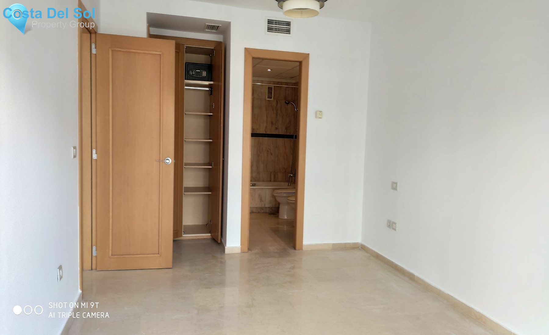 Middle Floor Apartment in Marbella-1155568