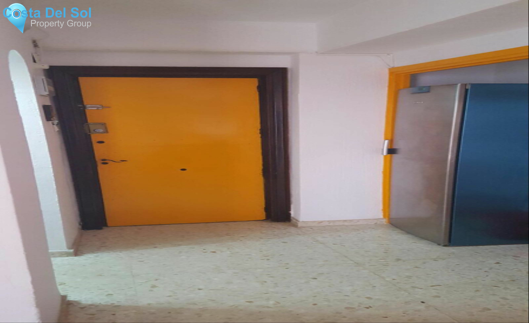 Middle Floor Apartment in Marbella-1161406