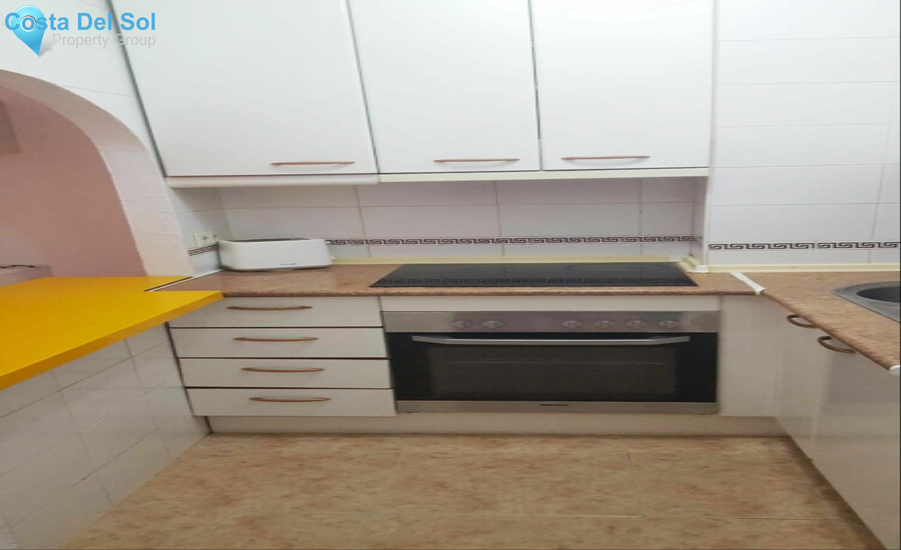 Middle Floor Apartment in Marbella-1161395