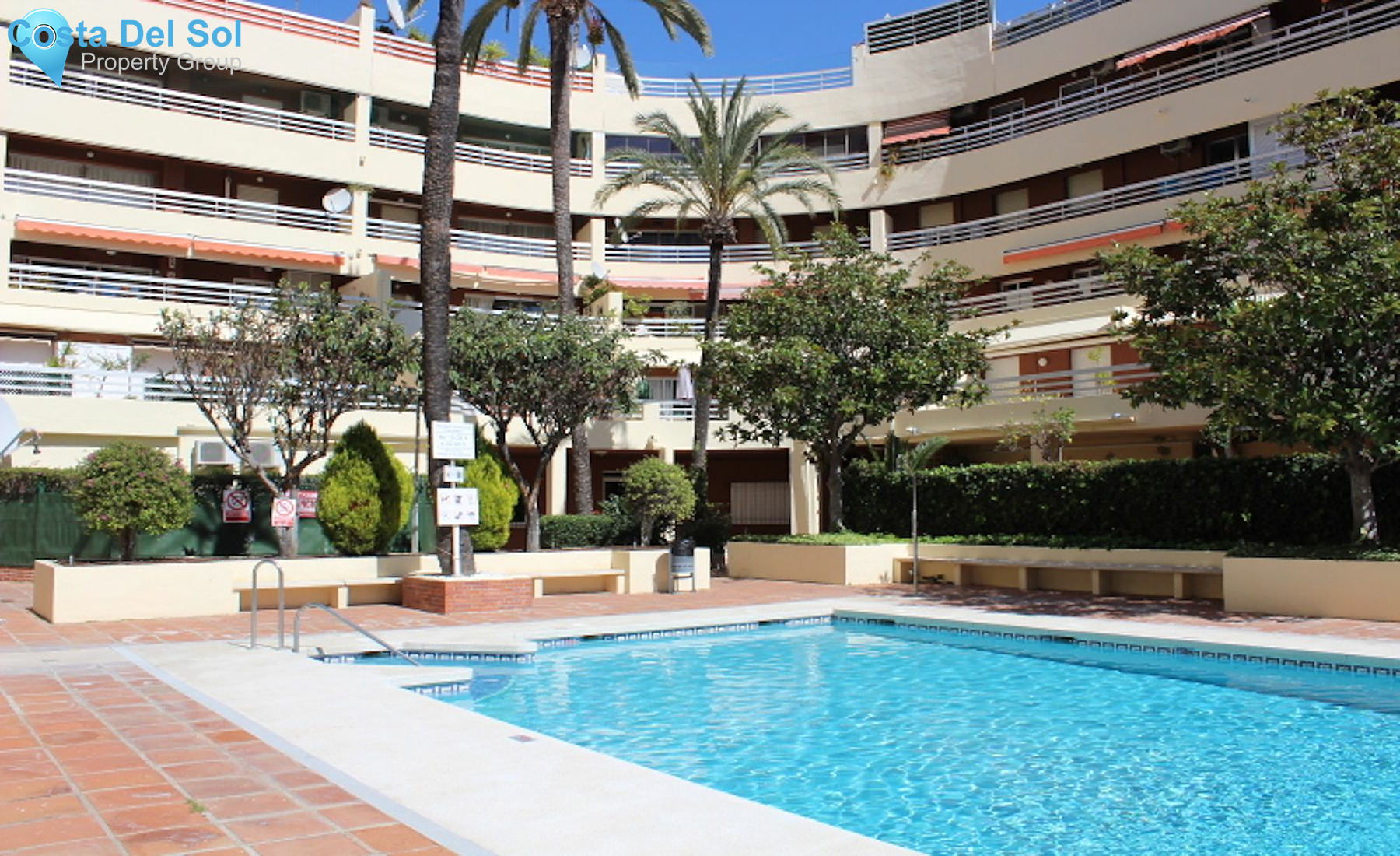 Middle Floor Apartment in Marbella-1162437