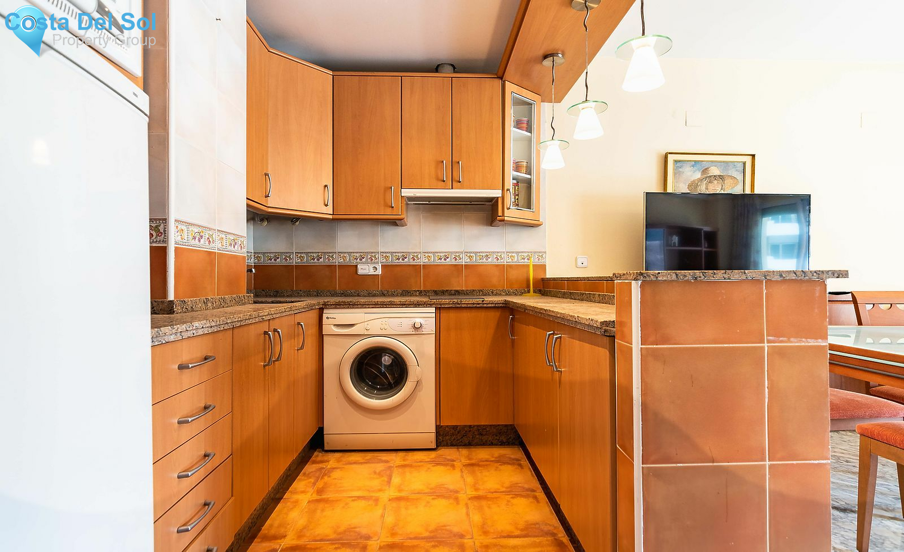 Middle Floor Apartment in Marbella-1185001
