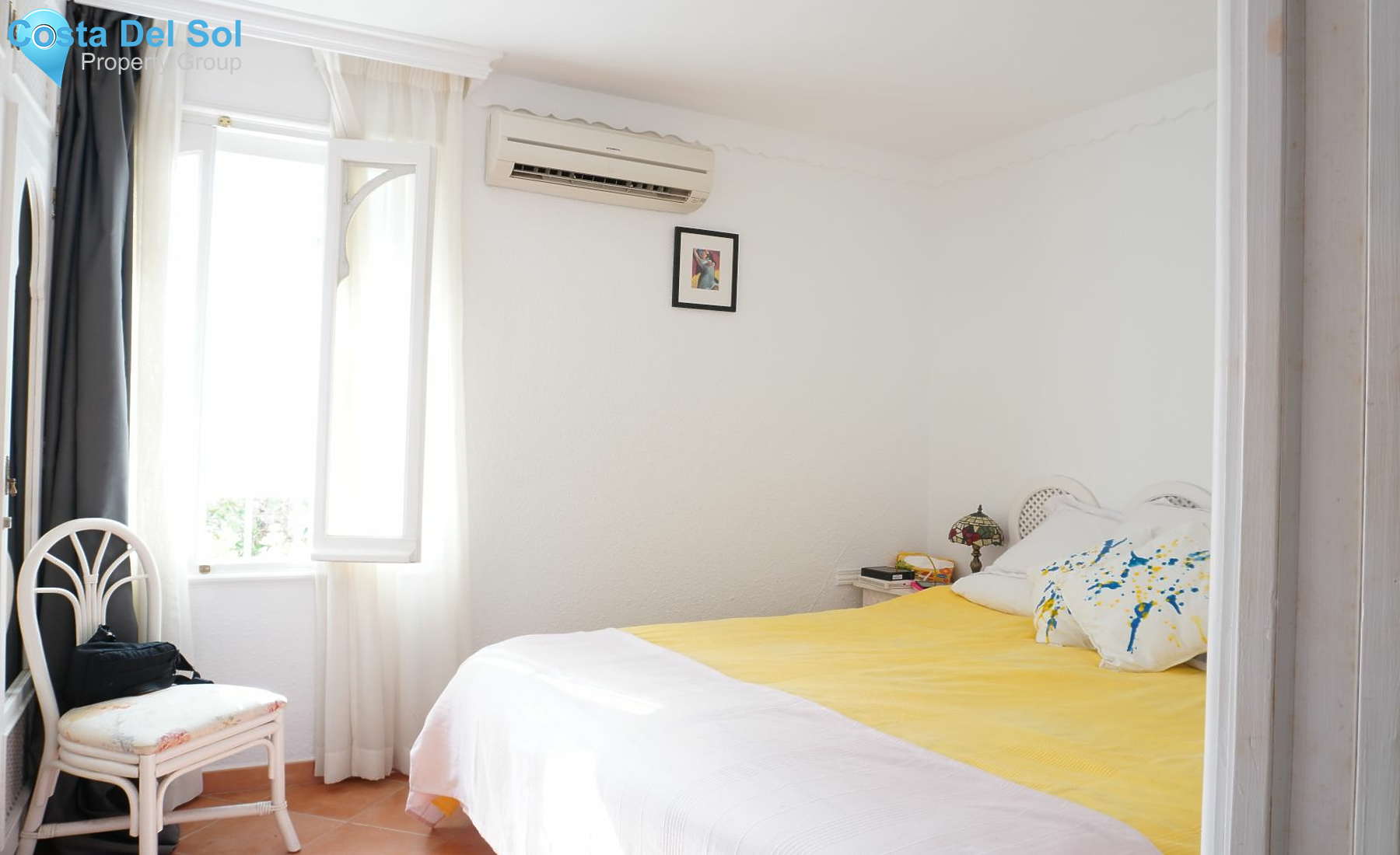 Middle Floor Apartment in Marbella-1203585