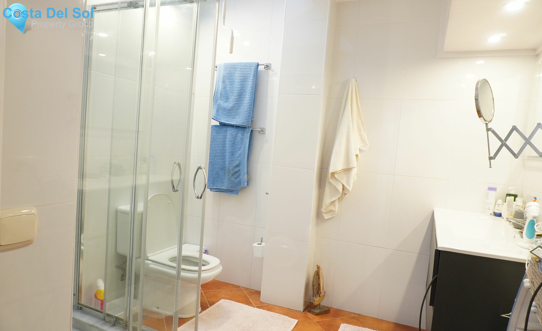 Middle Floor Apartment in Marbella-1203591