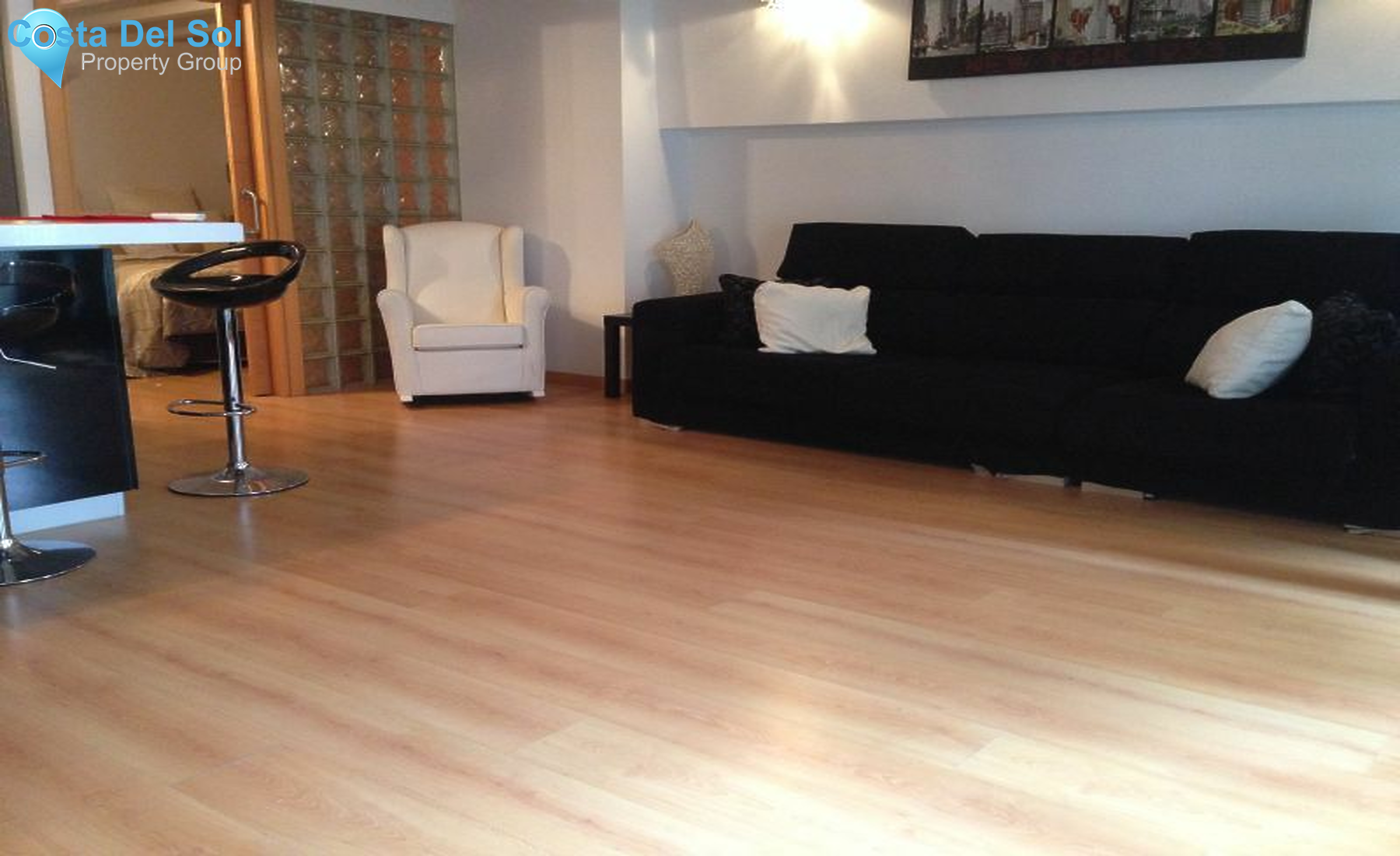 Middle Floor Apartment in Marbella-1206828