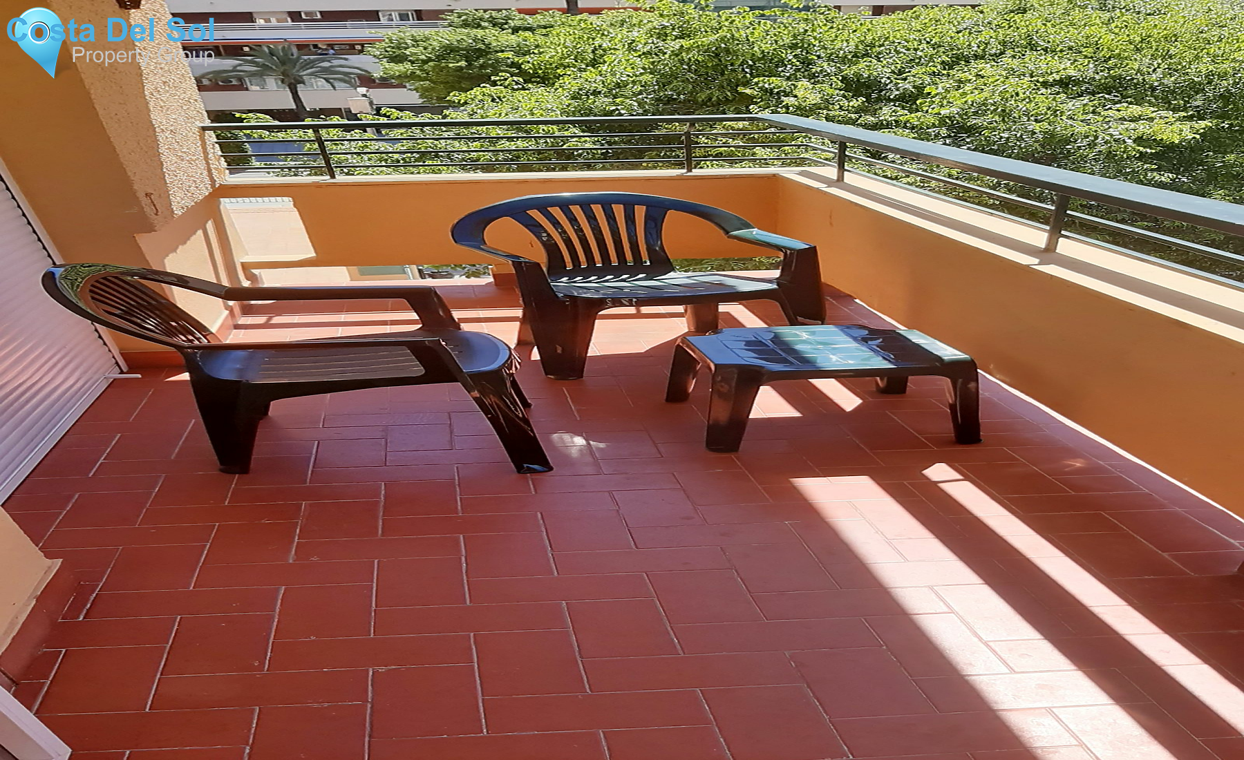 Middle Floor Apartment in Marbella-1207051