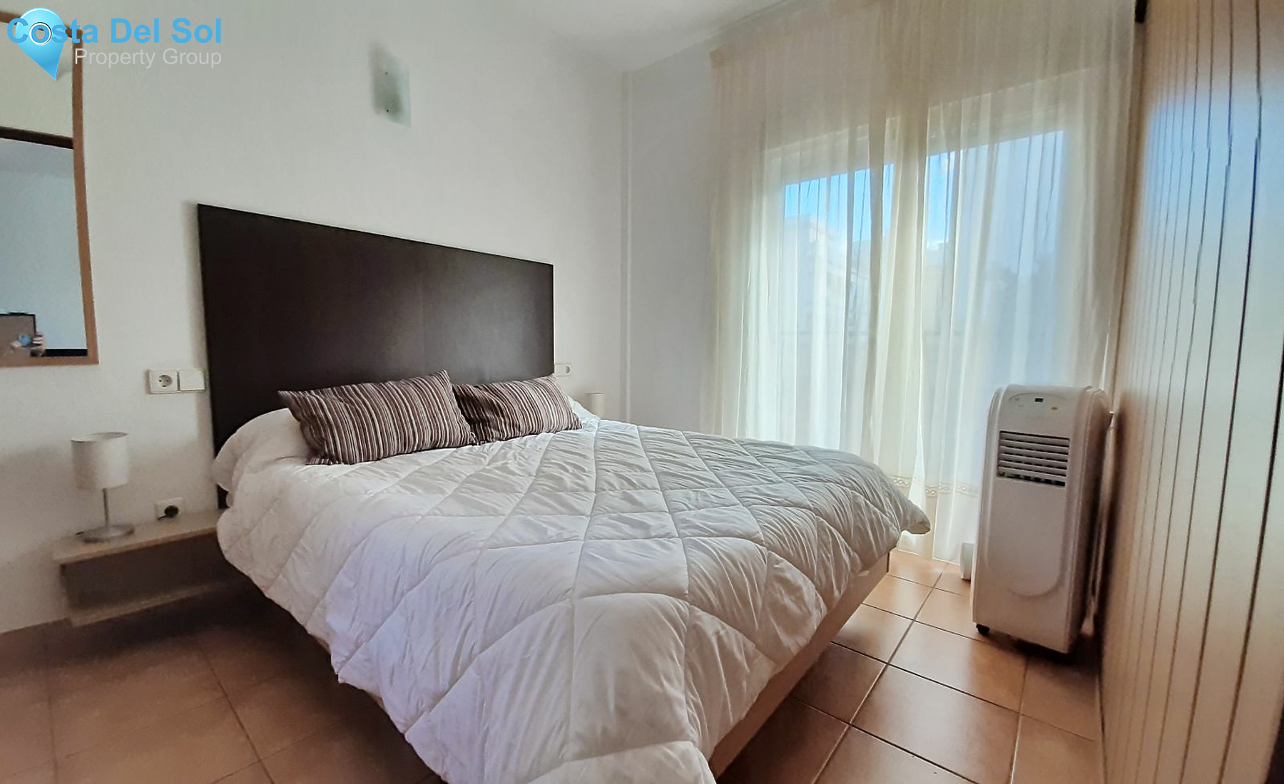 Middle Floor Apartment in Marbella-1207055