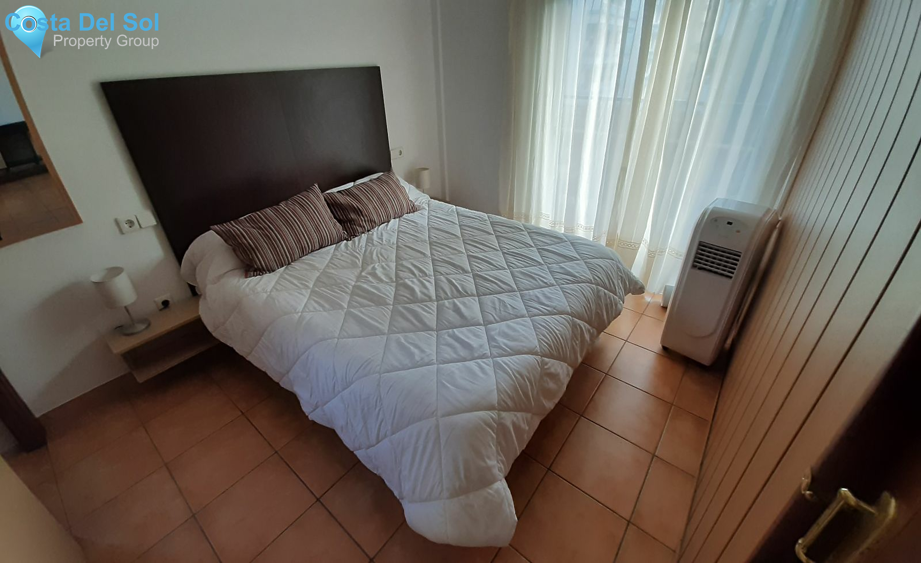 Middle Floor Apartment in Marbella-1207057