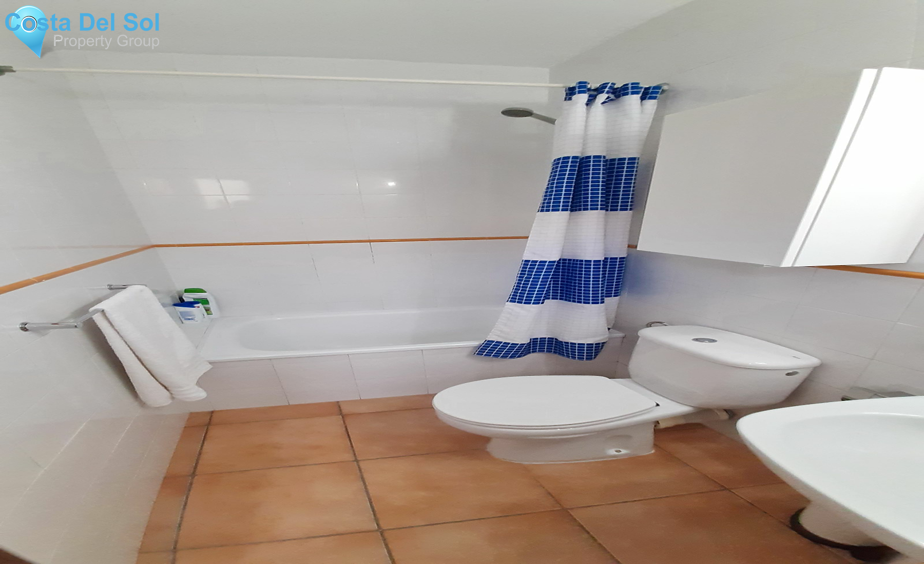 Middle Floor Apartment in Marbella-1207060