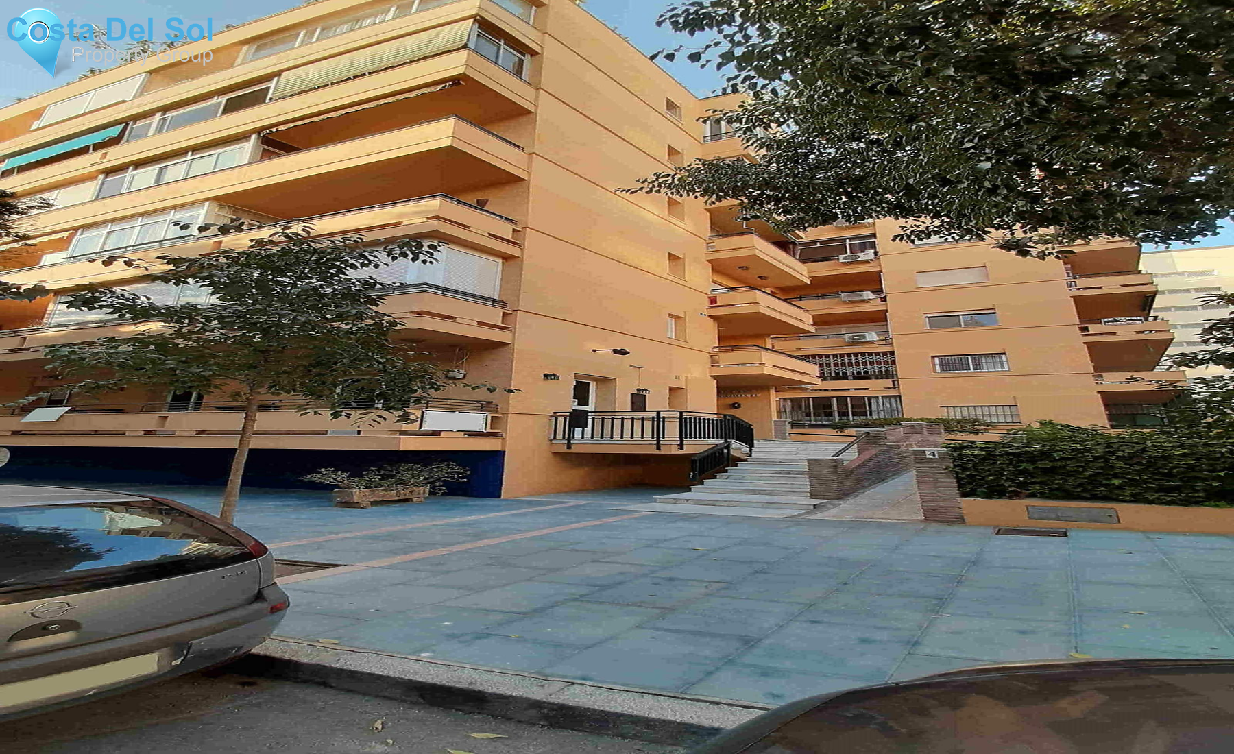 Middle Floor Apartment in Marbella-1207045