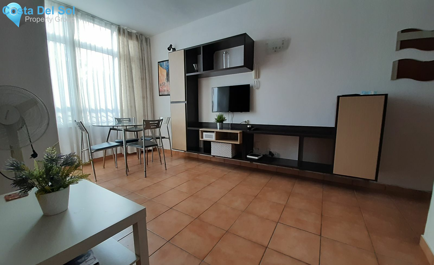 Middle Floor Apartment in Marbella-1207048
