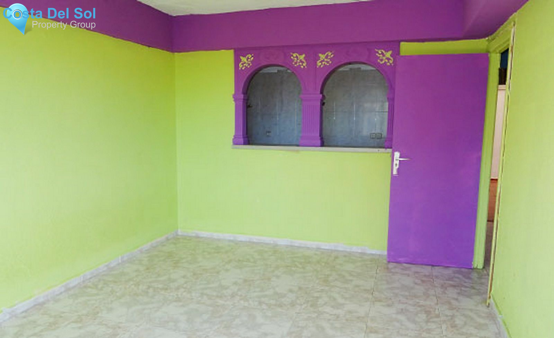 Middle Floor Apartment in Marbella-1208766