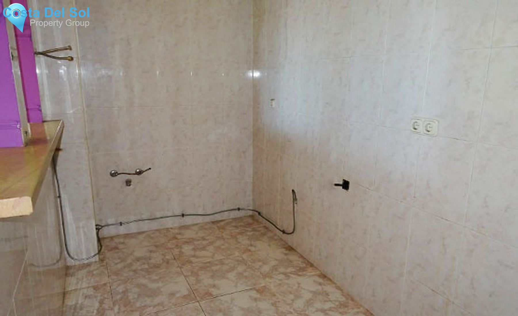 Middle Floor Apartment in Marbella-1208767