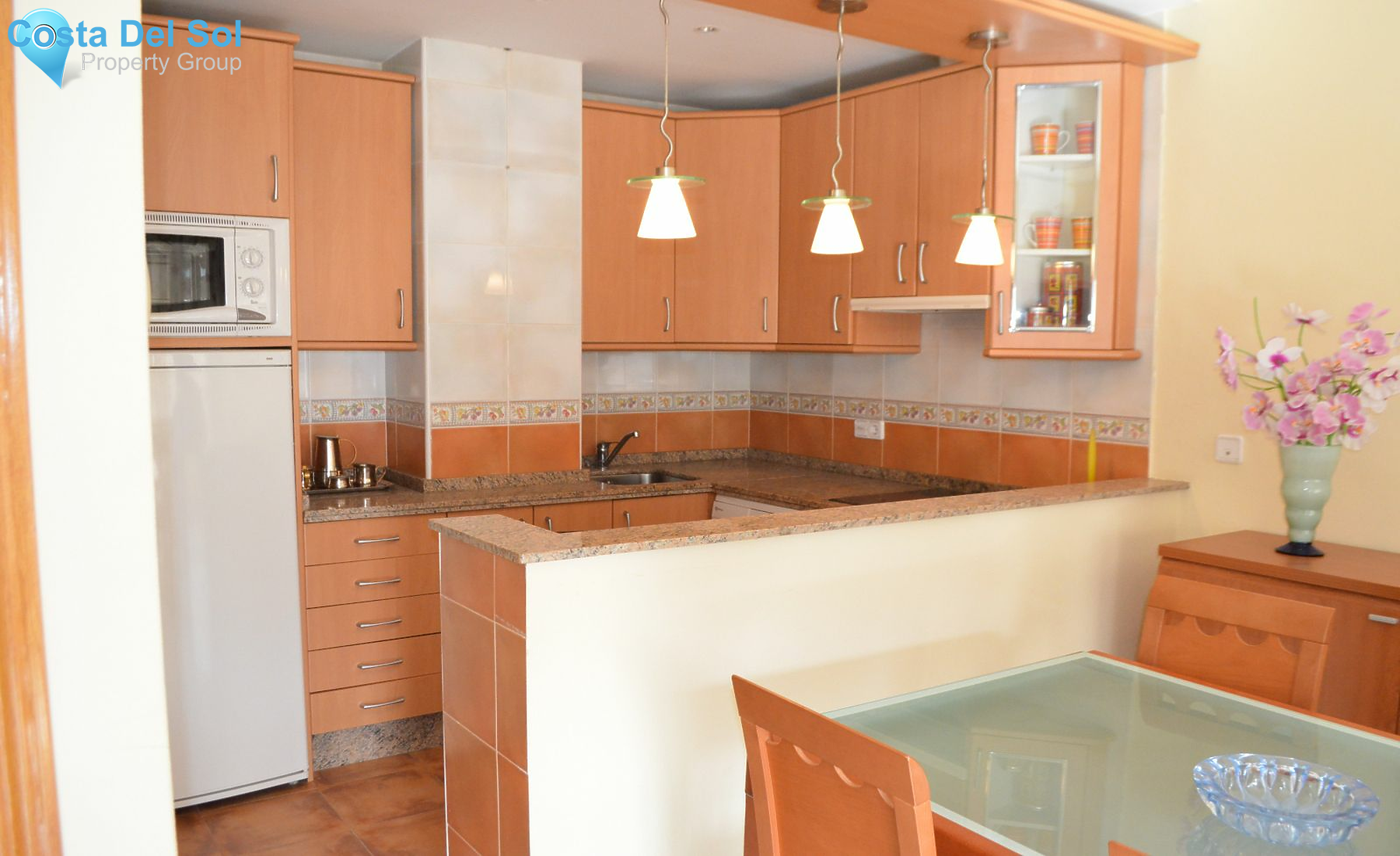 Middle Floor Apartment in Marbella-1396234