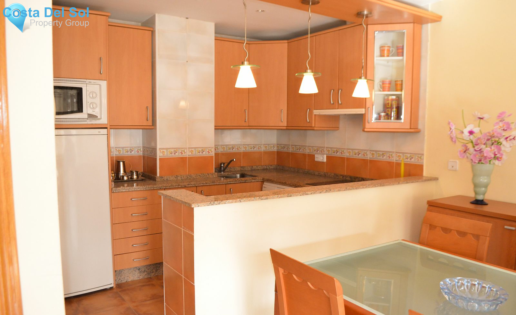 Middle Floor Apartment in Marbella-1396237