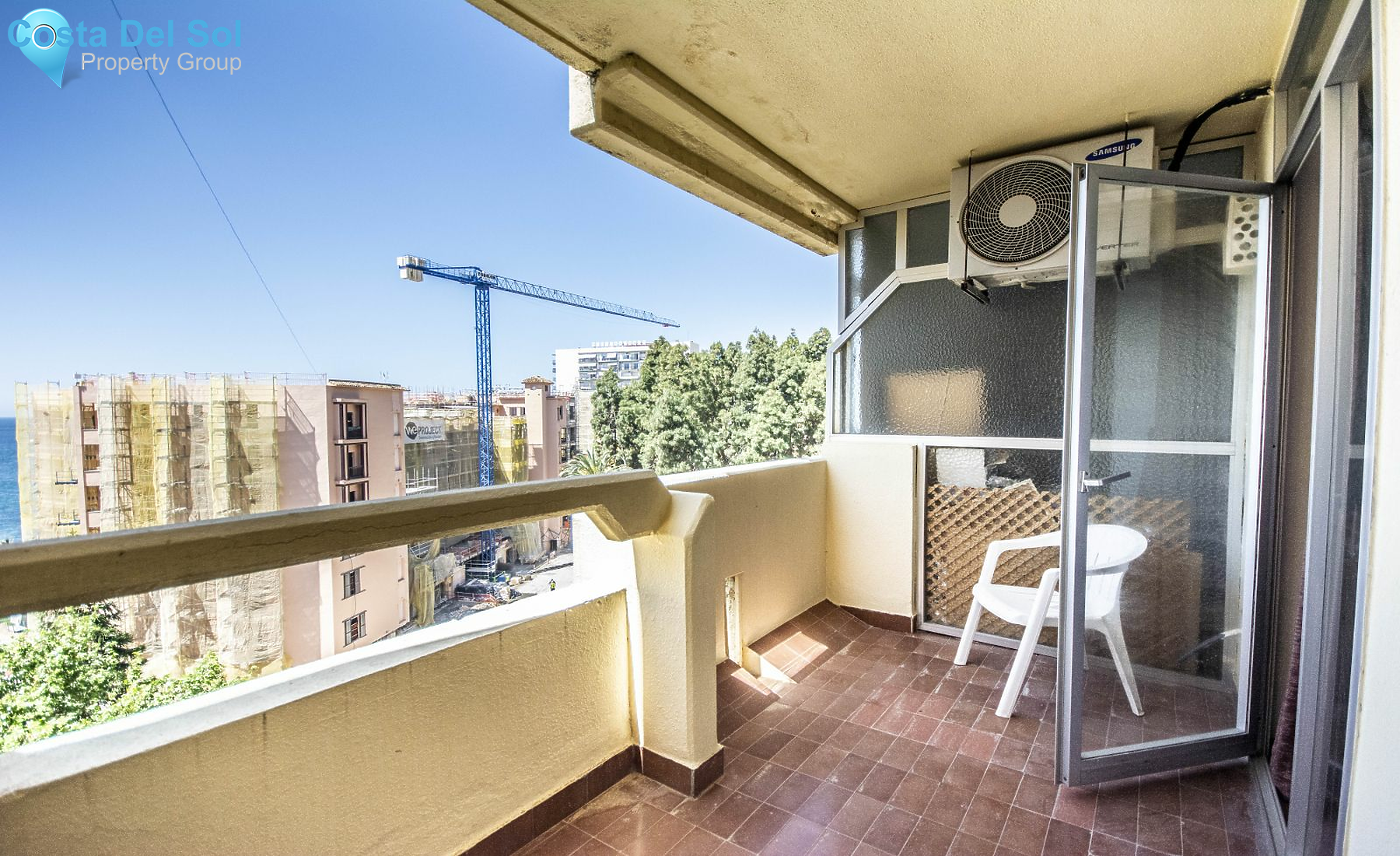 Middle Floor Apartment in Marbella-1396884