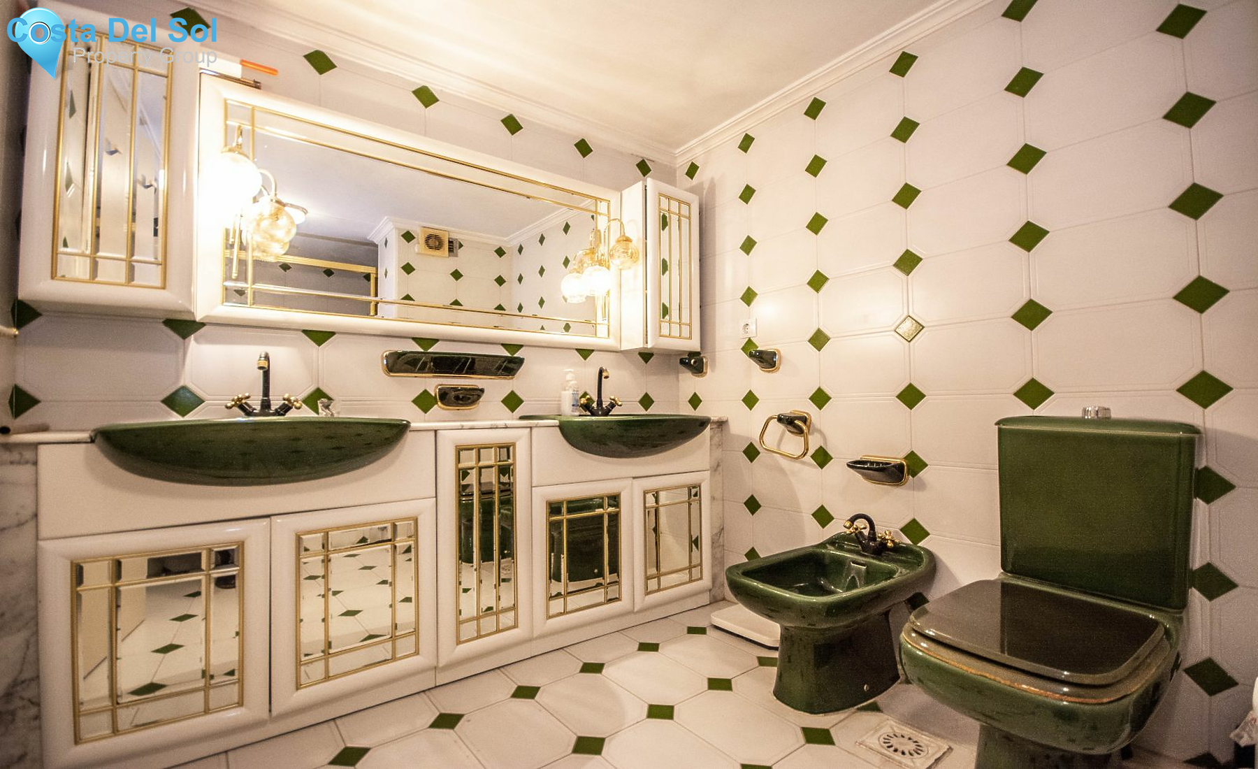 Middle Floor Apartment in Marbella-1396896