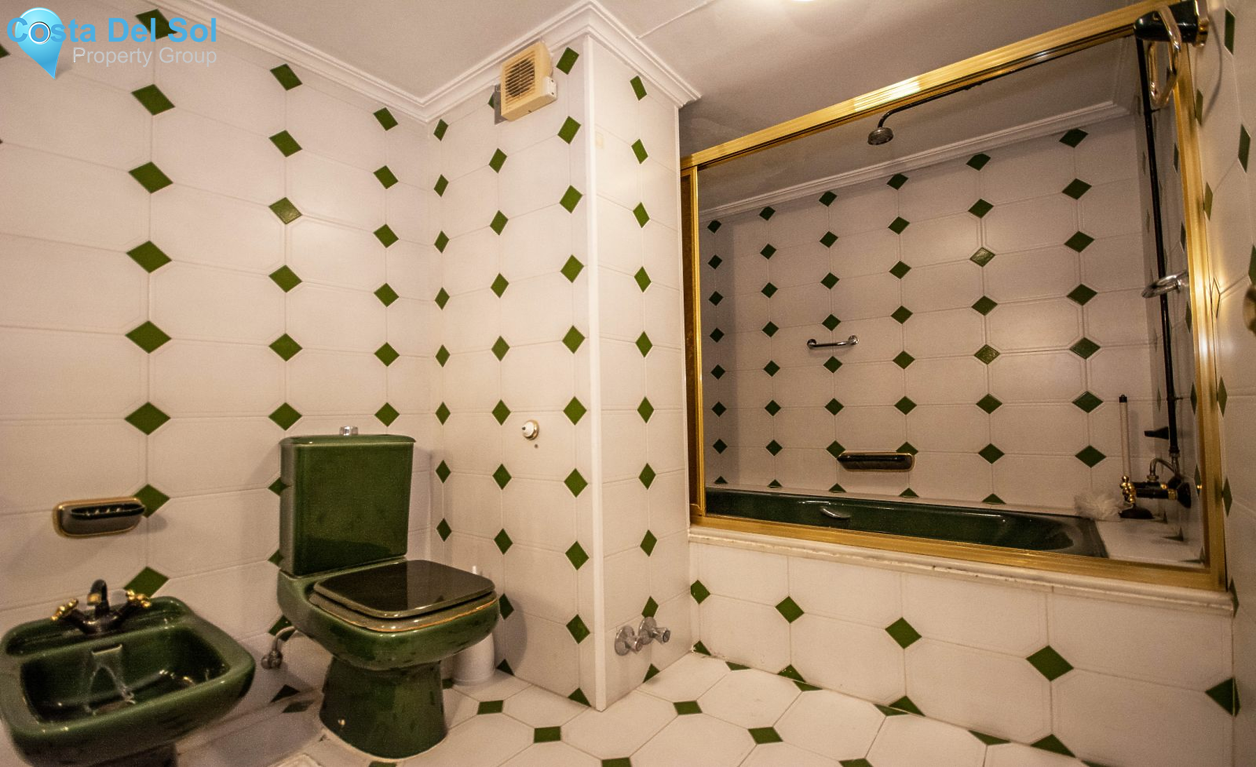 Middle Floor Apartment in Marbella-1396897