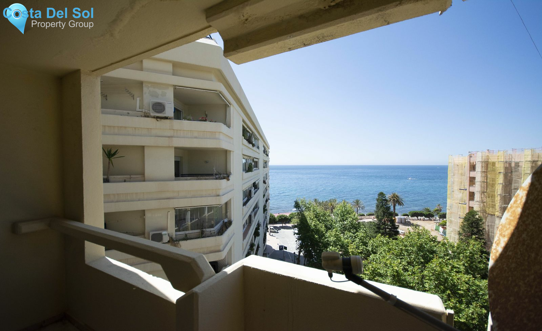 Middle Floor Apartment in Marbella-1396901