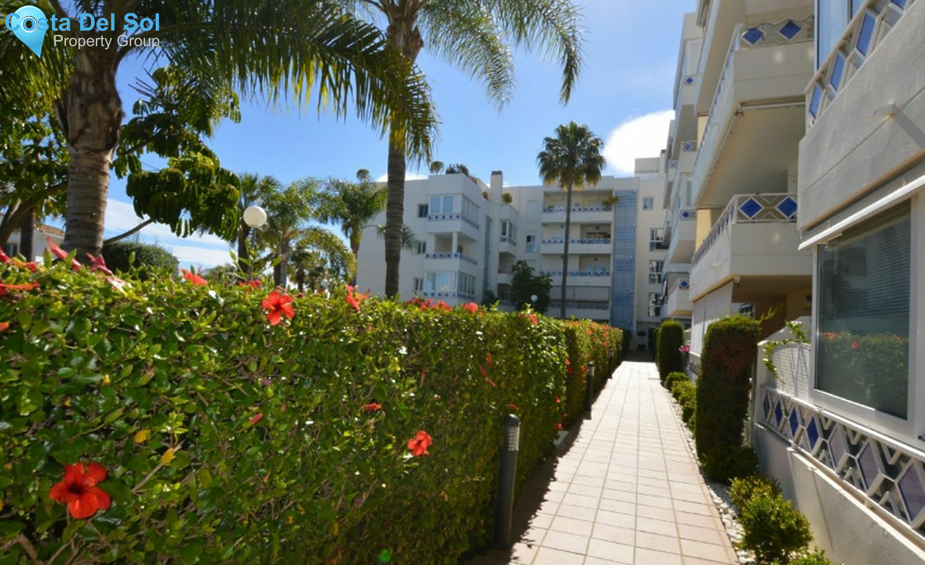 Middle Floor Apartment in Marbella-1426157